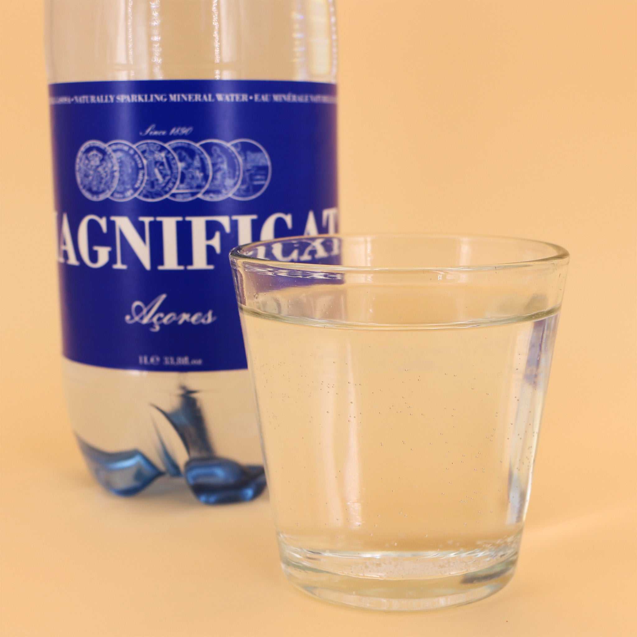 Natürliches Mineralwasser Azoren / Água Magnificat, 1L - Image 3